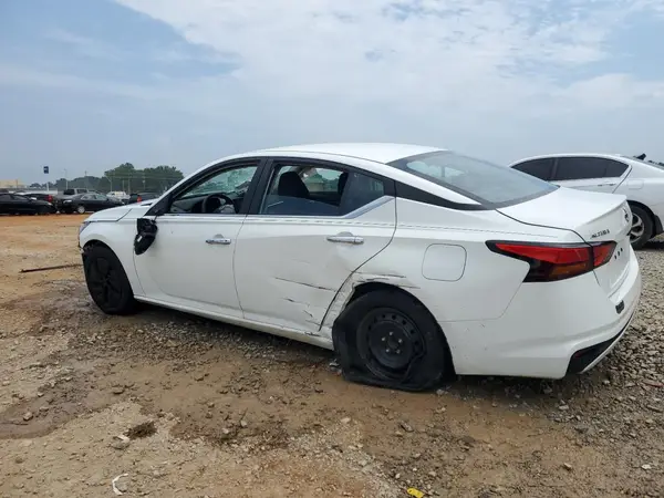 1N4BL4BV7MN381926 2021 NISSAN ALTIMA - Image 2