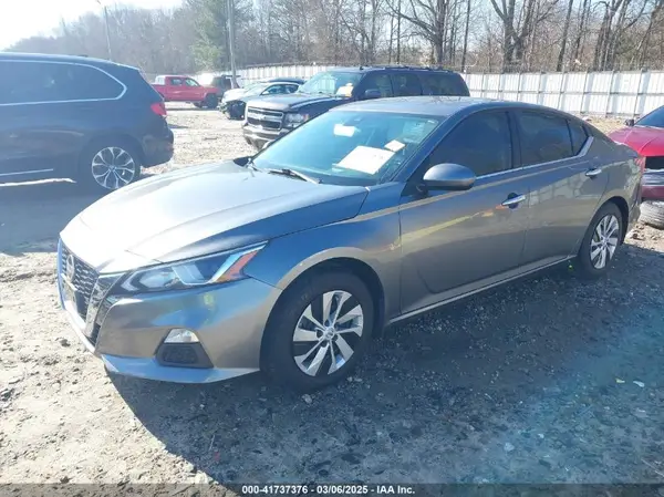 1N4BL4BV7MN385961 2021 NISSAN ALTIMA - Image 2