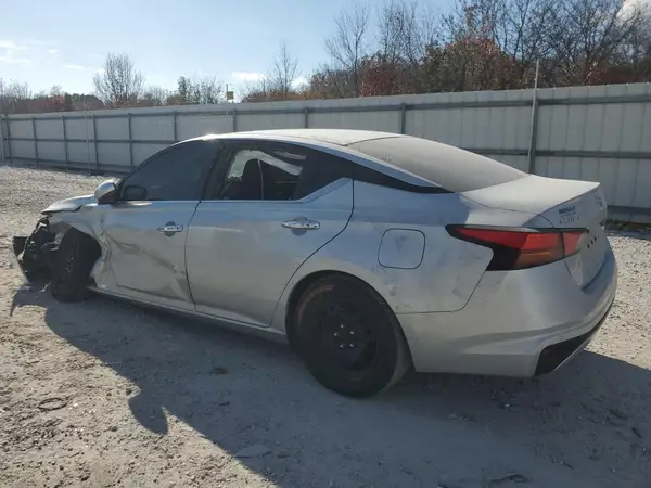 1N4BL4BV7MN395020 2021 NISSAN ALTIMA - Image 2