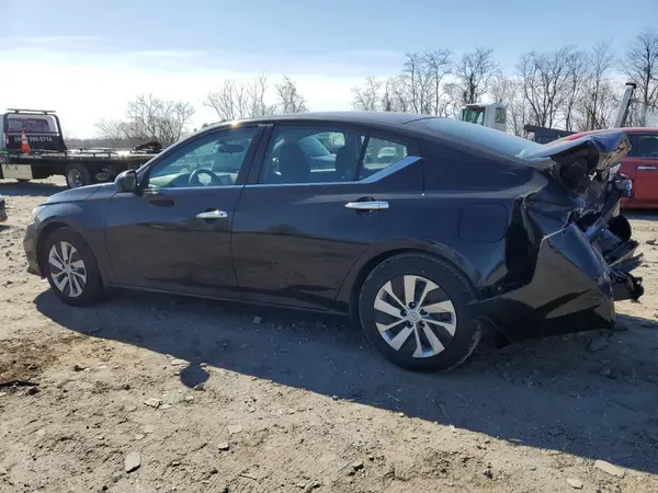 1N4BL4BV7MN399679 2021 NISSAN ALTIMA - Image 2