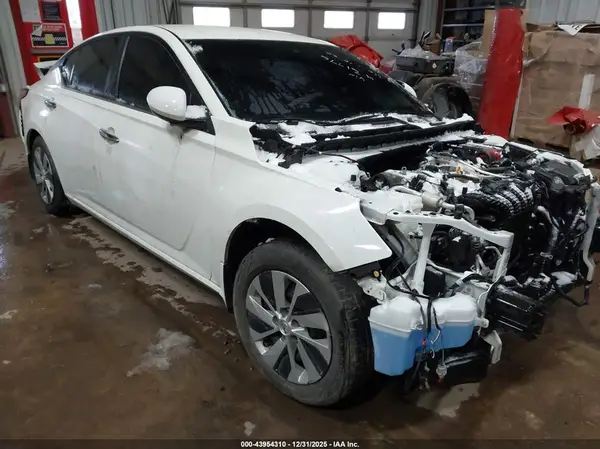 1N4BL4BV7MN421776 2021 NISSAN ALTIMA - Image 1