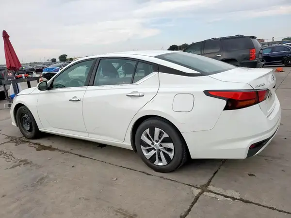 1N4BL4BV7NN324742 2022 NISSAN ALTIMA - Image 2