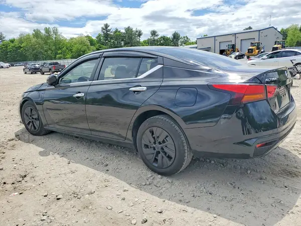 1N4BL4BV7NN331674 2022 NISSAN ALTIMA - Image 2
