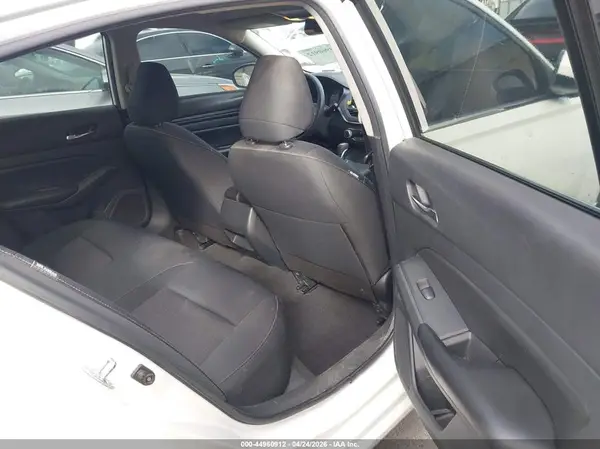 1N4BL4BV7NN340746 2022 NISSAN ALTIMA - Image 8
