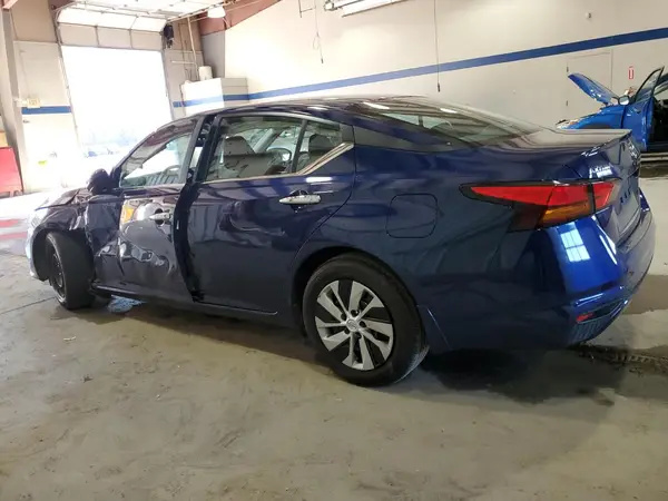 1N4BL4BV7NN344361 2022 NISSAN ALTIMA - Image 2