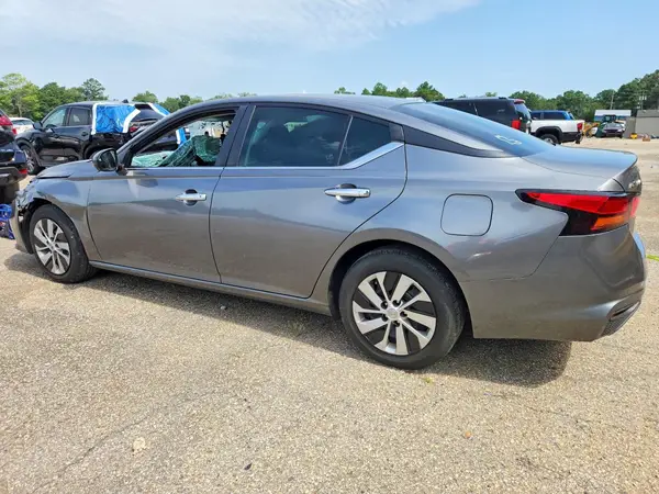 1N4BL4BV7NN365825 2022 NISSAN ALTIMA - Image 2
