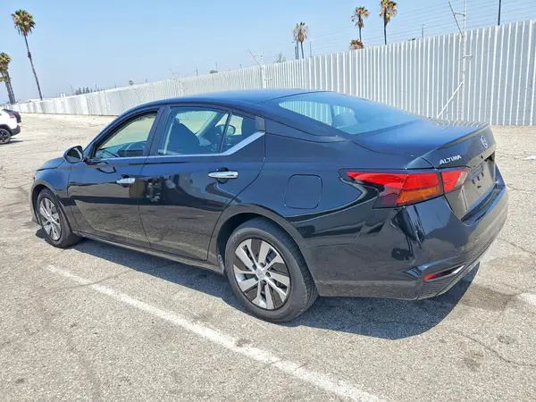1N4BL4BV7NN370359 2022 NISSAN ALTIMA - Image 2