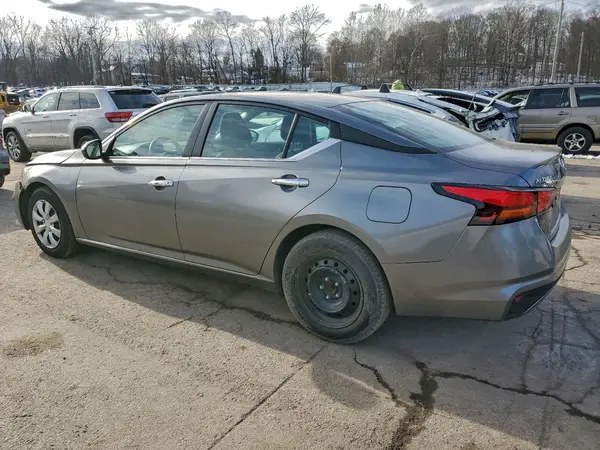 1N4BL4BV7NN381846 2022 NISSAN ALTIMA - Image 2