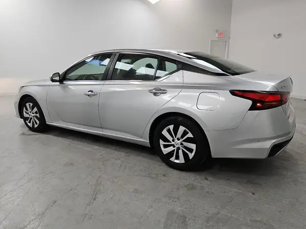 1N4BL4BV7NN391826 2022 NISSAN ALTIMA - Image 2