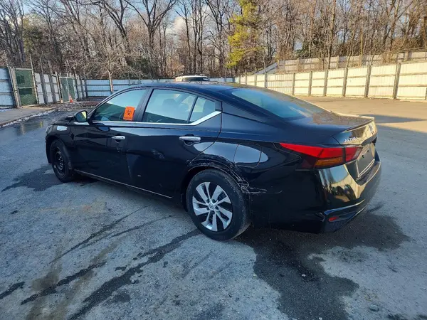 1N4BL4BV7NN396699 2022 NISSAN ALTIMA - Image 2