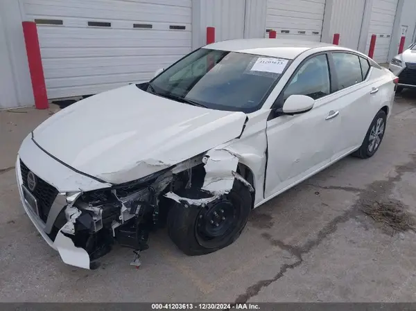 1N4BL4BV7NN400525 2022 NISSAN ALTIMA - Image 2