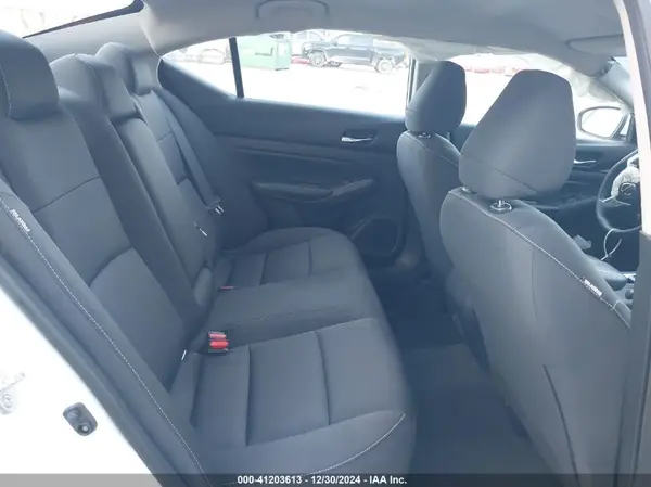 1N4BL4BV7NN400525 2022 NISSAN ALTIMA - Image 8