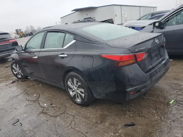 1N4BL4BV7PN314182 2023 NISSAN ALTIMA - Image 2