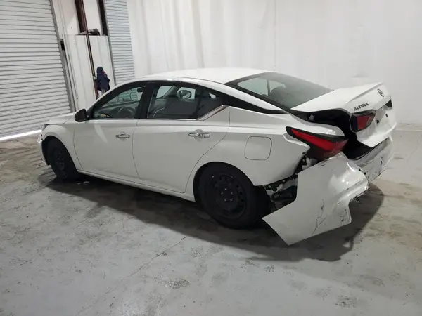 1N4BL4BV7PN326753 2023 NISSAN ALTIMA - Image 2