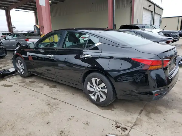 1N4BL4BV7PN329510 2023 NISSAN ALTIMA - Image 2