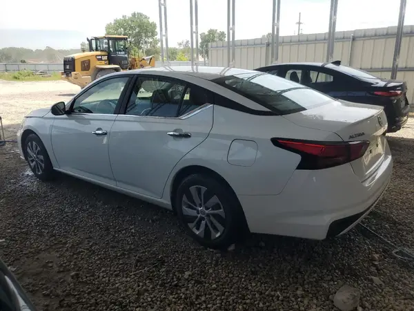 1N4BL4BV7PN344797 2023 NISSAN ALTIMA - Image 2