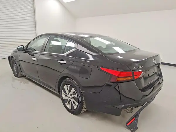 1N4BL4BV7PN359624 2023 NISSAN ALTIMA - Image 2
