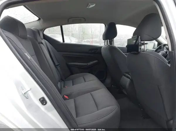 1N4BL4BV7PN369067 2023 NISSAN ALTIMA - Image 8