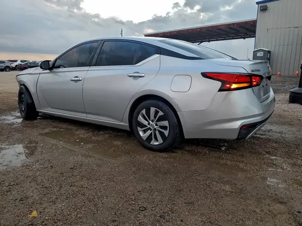 1N4BL4BV7PN386211 2023 NISSAN ALTIMA - Image 2