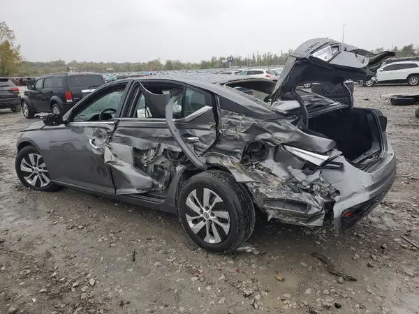 1N4BL4BV7PN388203 2023 NISSAN ALTIMA - Image 2