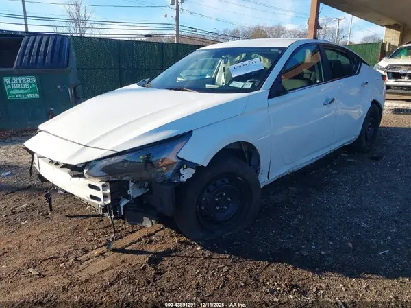 1N4BL4BV7PN389934 2023 NISSAN ALTIMA - Image 2