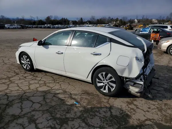 1N4BL4BV7PN392493 2023 NISSAN ALTIMA - Image 2