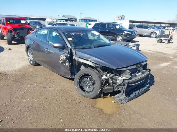 1N4BL4BV7PN403136 2023 NISSAN ALTIMA - Image 1
