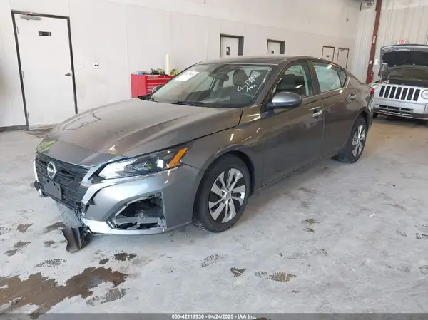1N4BL4BV7PN403654 2023 NISSAN ALTIMA - Image 2