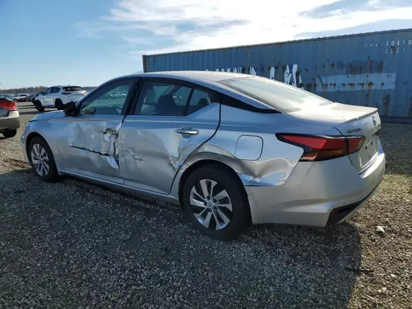 1N4BL4BV7RN307672 2024 NISSAN ALTIMA - Image 2