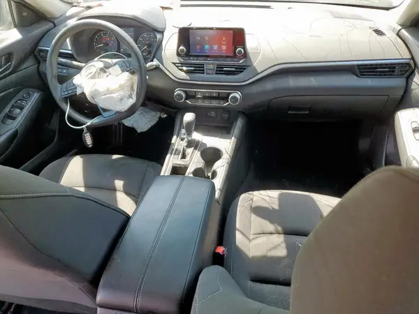 1N4BL4BV7RN322611 2024 NISSAN ALTIMA - Image 8