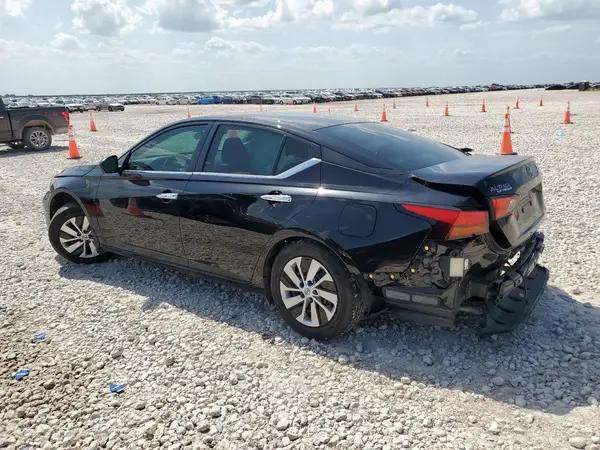 1N4BL4BV7RN343796 2024 NISSAN ALTIMA - Image 2