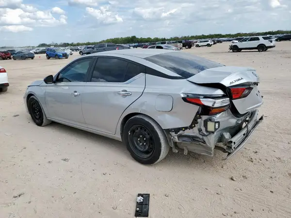 1N4BL4BV7RN348156 2024 NISSAN ALTIMA - Image 2
