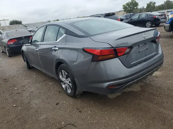 1N4BL4BV7RN351459 2024 NISSAN ALTIMA - Image 2