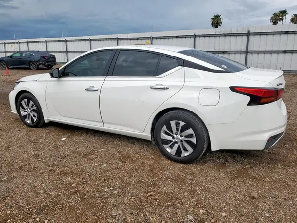 1N4BL4BV7RN351770 2024 NISSAN ALTIMA - Image 2