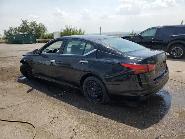 1N4BL4BV7RN363868 2024 NISSAN ALTIMA - Image 2