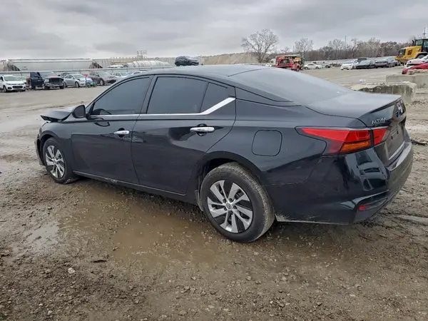 1N4BL4BV7RN364048 2024 NISSAN ALTIMA - Image 2