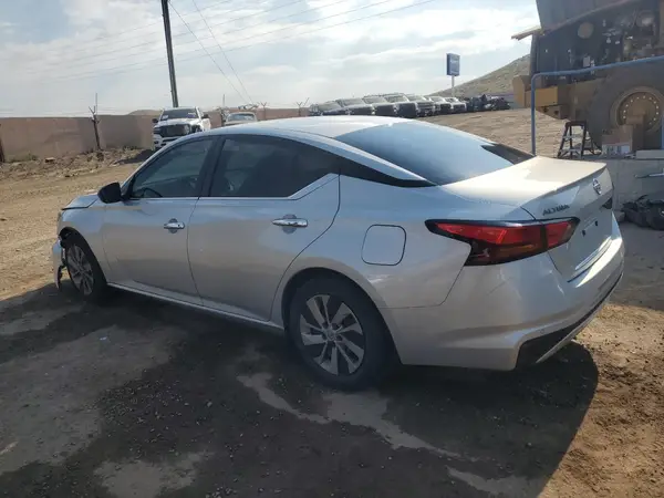 1N4BL4BV7RN368925 2024 NISSAN ALTIMA - Image 2