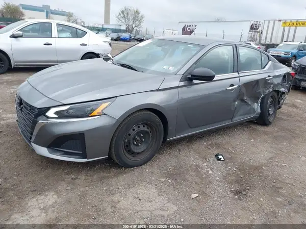 1N4BL4BV7RN373932 2024 NISSAN ALTIMA - Image 2