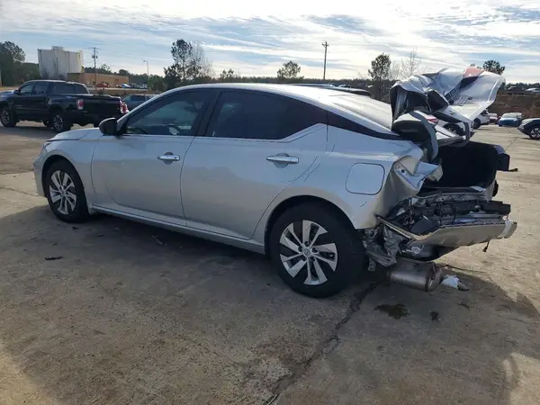 1N4BL4BV7RN382663 2024 NISSAN ALTIMA - Image 2