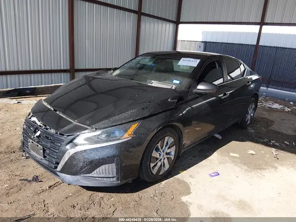 1N4BL4BV7RN407786 2024 NISSAN ALTIMA - Image 2