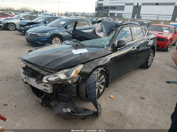 1N4BL4BV8KC111452 2019 NISSAN ALTIMA - Image 2