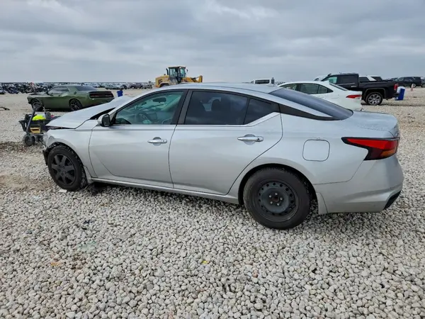 1N4BL4BV8KC134262 2019 NISSAN ALTIMA - Image 2