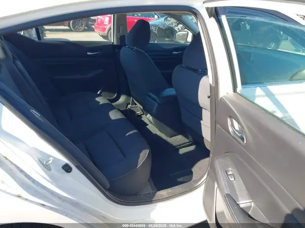 1N4BL4BV8KC135458 2019 NISSAN ALTIMA - Image 8