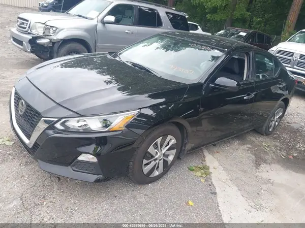 1N4BL4BV8KC143107 2019 NISSAN ALTIMA - Image 2
