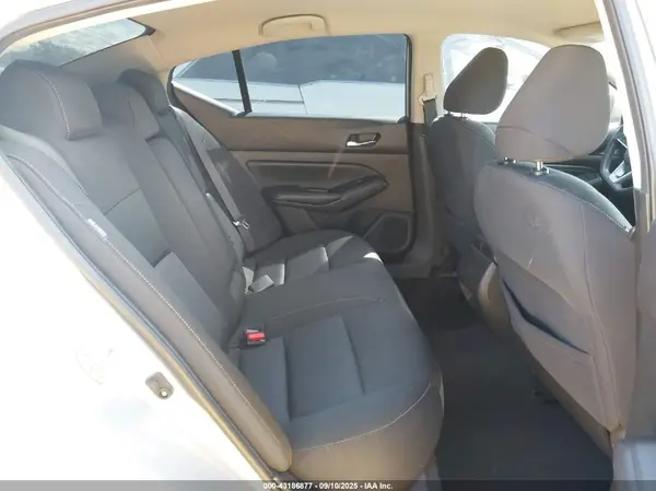 1N4BL4BV8KC146038 2019 NISSAN ALTIMA - Image 8