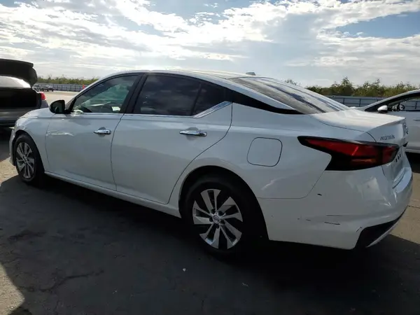 1N4BL4BV8KC166015 2019 NISSAN ALTIMA - Image 2