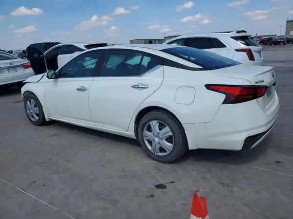 1N4BL4BV8KC196597 2019 NISSAN ALTIMA - Image 2