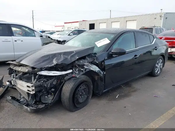 1N4BL4BV8KC215617 2019 NISSAN ALTIMA - Image 2
