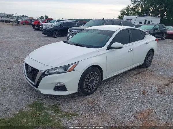1N4BL4BV8KC241585 2019 NISSAN ALTIMA - Image 2