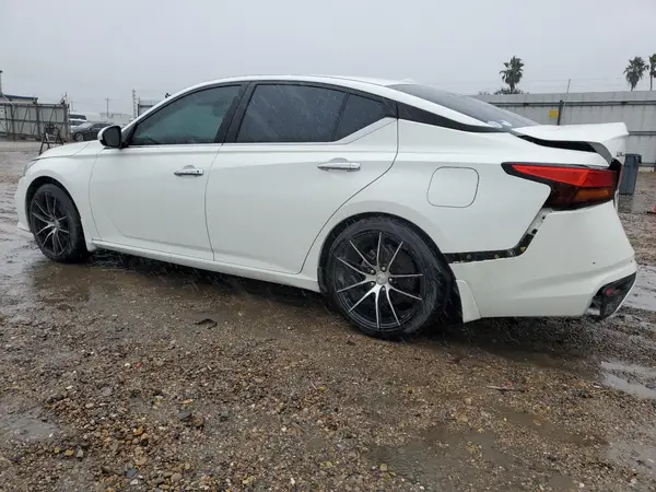 1N4BL4BV8KC251694 2019 NISSAN ALTIMA - Image 2